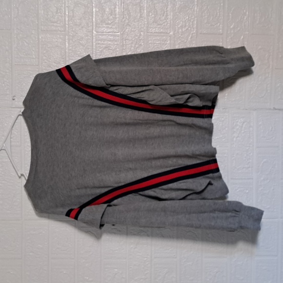 BB Dakota All Good Ruffled Stripe Sweatshirt Medium - Picture 9 of 9